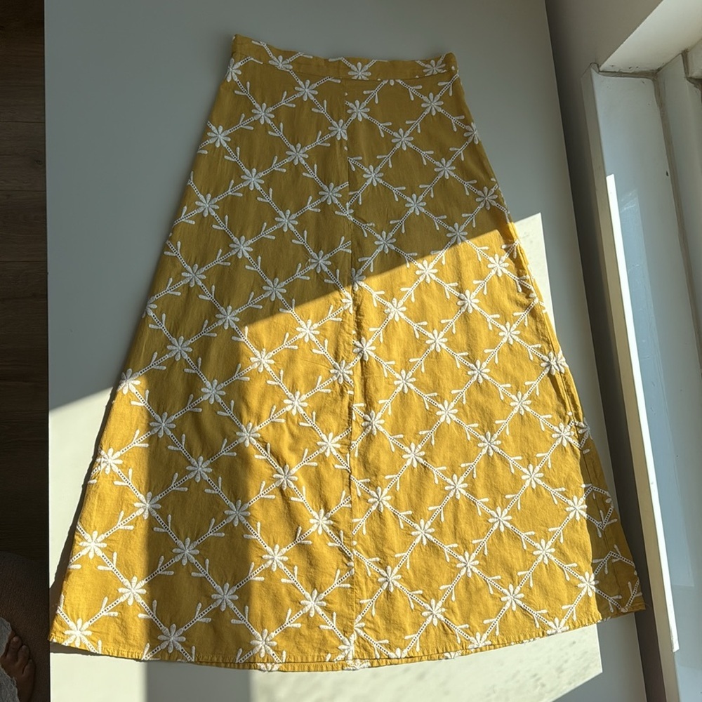 ZARA Yellow Floral Midi/Maxi Skirt with Beige Crochet – Size S - Picture 11 of 13